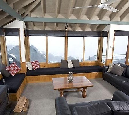 Eagles Nest Vila Mount Hotham Quarto foto